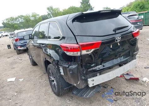 2018 Toyota Highlander Le Plus из США, поврежденный, VIN 5TDBZRFH2JS843079